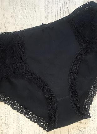 Красивые удобные трусики