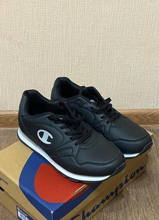 Кроссовки champion low cut shoe rr champ 141681, черные мужские кроссовки