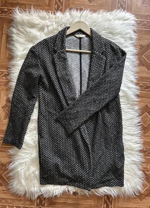 Стильная удлиненная накидка/ пиджак1 фото