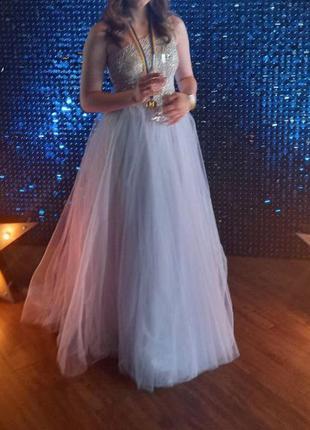 Невероятное вечернее/свадебное платье лавандового цвета