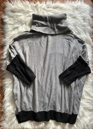 Свитер с большим горлом