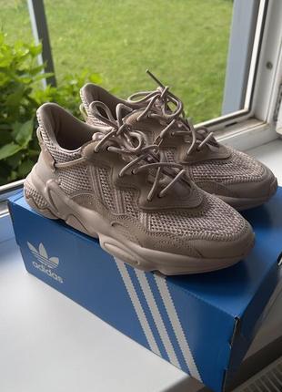 Кроссовки adidas originals ozweego, цвет3 фото