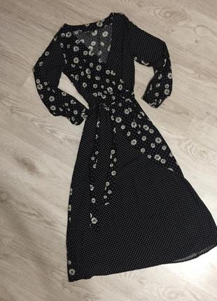 Сукня на запах