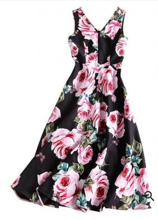 Невероятно красивое платье миди в розы