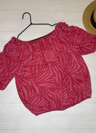 Рожева блуза в енімал принт
