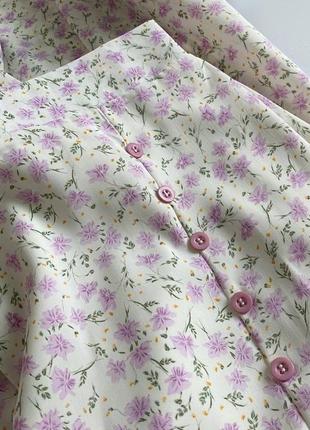 Стильная юбка в трендовой цветочной расцветке5 фото