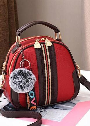 Женская маленькая сумочка с меховым брелком, мини-сумка с меховой подвеской, сумка эко кожа красный1 фото