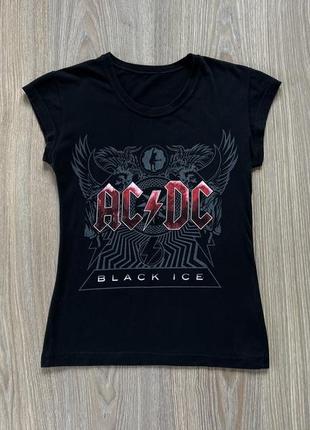 Женская хлопковая футболка с принтом ac dc black ice1 фото
