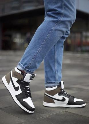 Кроссовки мужские nike air jordan retro 1 high "dark mocha" 41