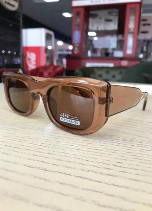 Брендовые очки очень стильная модель
