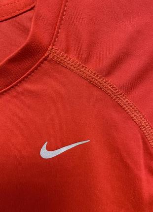 Спортивная женская футболка топ для спорта для бега найк nike5 фото