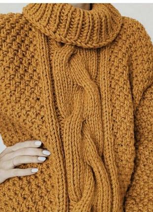 Вязаный женский свитер джемпер с косой объемный оверсайз крупная вязка толстая пряжа2 фото
