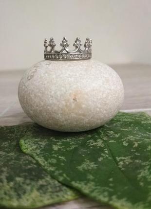 Кольцо серебряное.