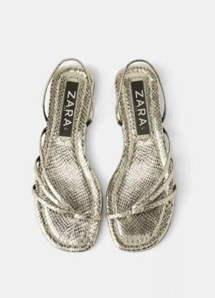 Сандали zara
