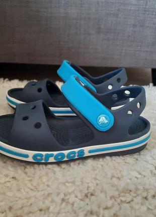 Сандалии, босоножки crocs. размер 27 (с10). стелька 17 см.1 фото