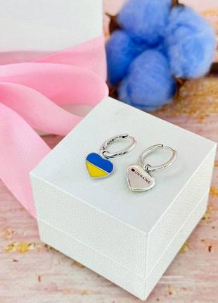 Срібні сережки кульчики з україною в серці4 фото