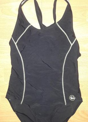 Сдельный купальник