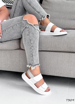 Стильні жіночі білі сандалі/босоніжки на липучках шкіряні/шкіра-жіноче взуття на літо3 фото