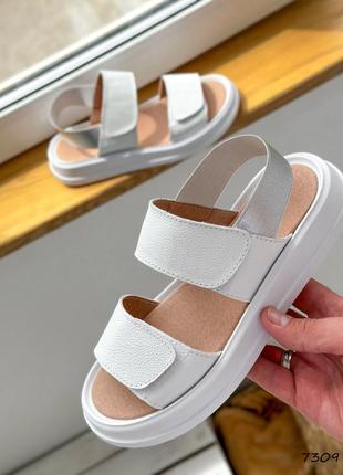 Стильные женские белые сандалии/босоножки на липучках кожаные/кожа-женская обувь на лето10 фото