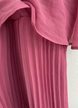 Платье миди с рукавами клеш и плиссированной юбкой asos design6 фото