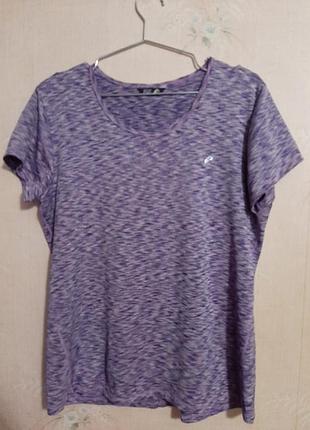 Футболка спортивна