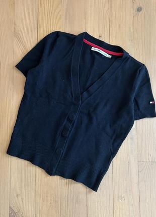 Топ tommy hilfiger