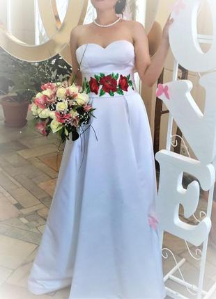 Весільне плаття в українському стилі2 фото