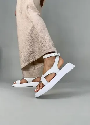 Стильні білі жіночі сандалі/босоніжки на товстій підошві, шкіряні/шкіра-жіноче взуття на літо5 фото