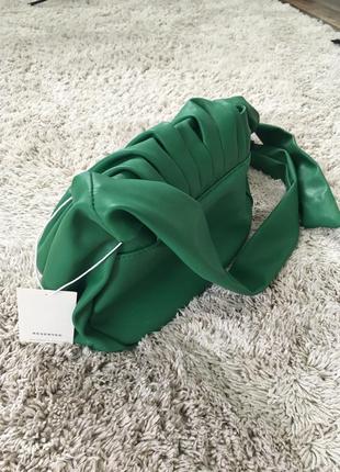 Нова стильна зелена сумочка «reserved»3 фото