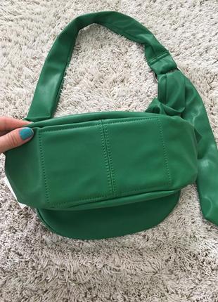 Нова стильна зелена сумочка «reserved»5 фото