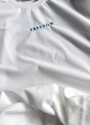 Мужская футболка бренд freedom белая / качественные мужские футболки на лето6 фото