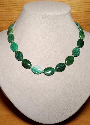 Бусы из камней авантюрина светло-зеленые овальные