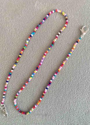 Цветной чокер разноцветный из бисера радуга тренд браслет яркий красочный на шею украшение