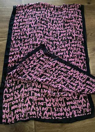 Шифоновий платок хустка палантин шарф lv черно-розовый шарфик летний платок с логотипами монограммный платок louis vuitton3 фото