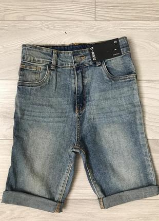 Новые джинсовые шорты для парня