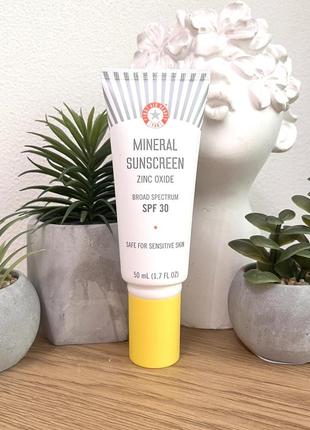 Оригинальный минеральный солнцезащитный крем first aid beauty mineral sunscreen zinc oxide broad spectrum spf 30 оригинал соснозащитный крем