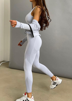 Костюм трійка для фітнесу з рашгардом