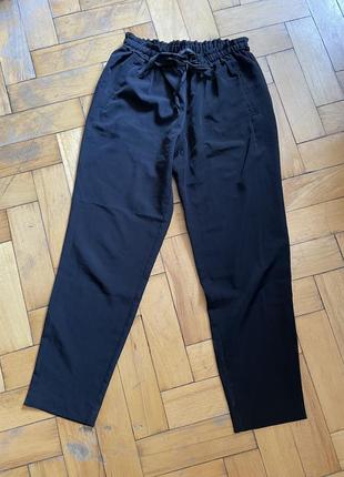 Черные чинос zara