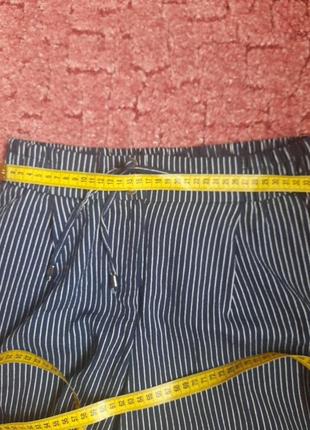 Тонкие летние шорты в полоску на резинке3 фото