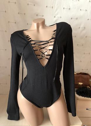 Боди на шнуровке в рубчик топ кофта