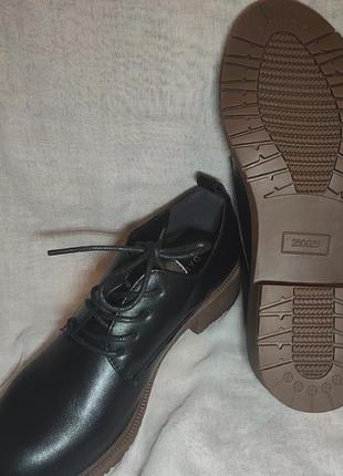Кожаные ботинки в британском стиле5 фото