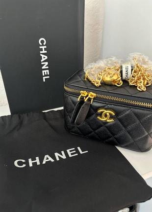 Сумка в стилі chanel