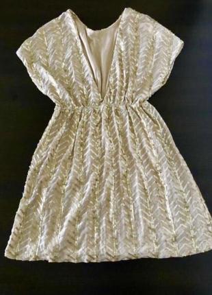 Платье бежевое мини