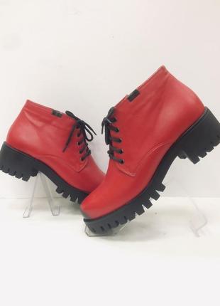 Супер красные ботинки3 фото