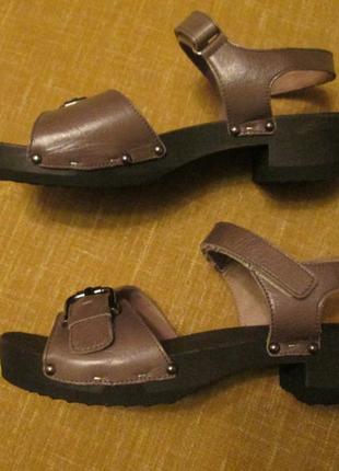 Helvesko швейцария кожаные босоножки, сандалии р. 39