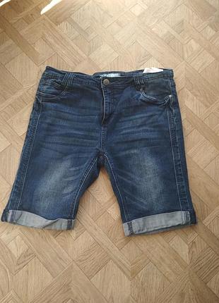 Джинсовые шорты