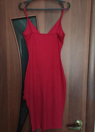 Сексуальна червона сукня з шнурівкою4 фото
