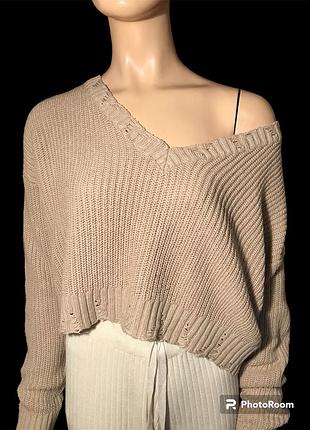 Кофта рвана, кроп-топ, в'язаний светр із рваностями