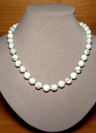 Намисто з каменів кахалонг круглі