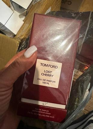 Tom ford lost cherry унисекс парфюм 100 мл (оригинальное качество)

 духи2 фото